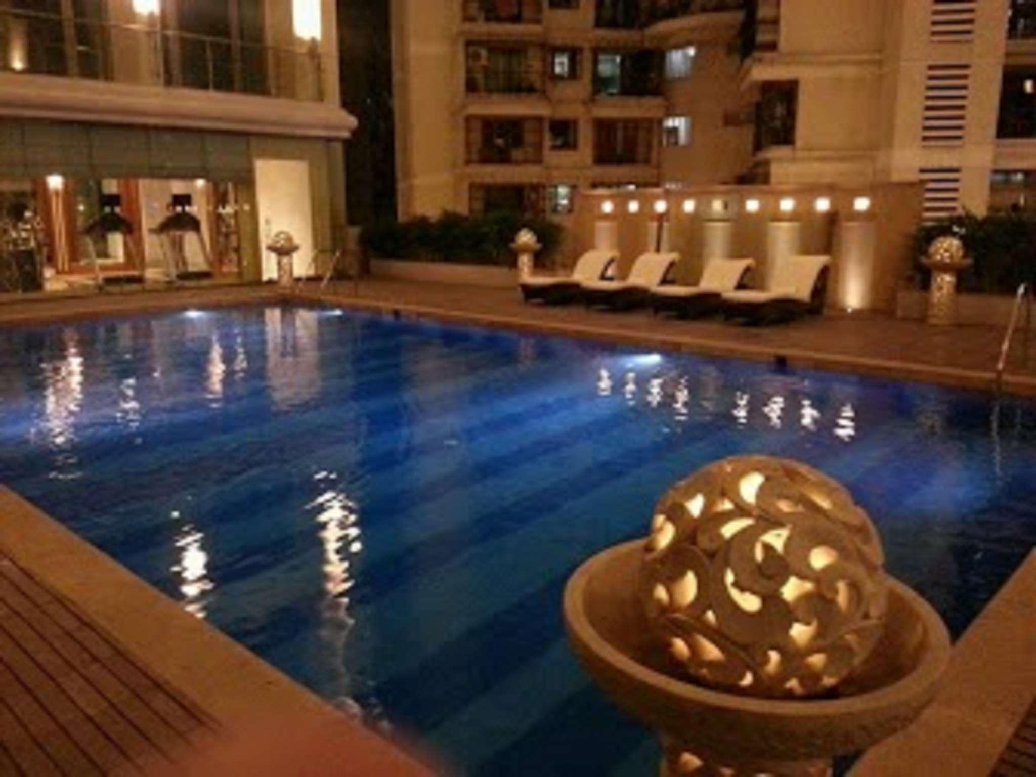 Royal Tulip Navi Mumbai Hotel Exterior foto