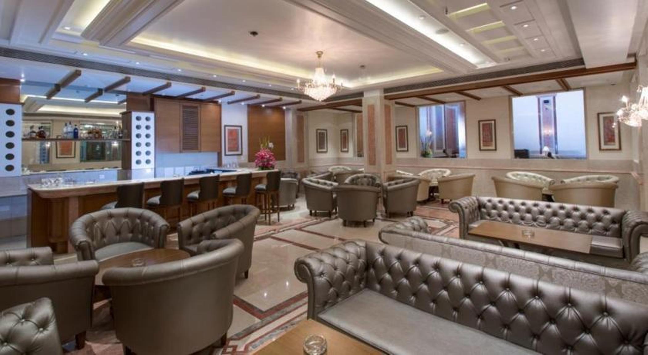 Royal Tulip Navi Mumbai Hotel Exterior foto